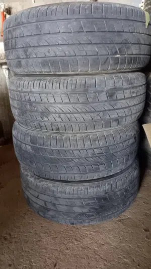 245/60/18 ....تلات قومات فقط نضاف نضاف ماركه صيني المناره غنيه عن التعريف