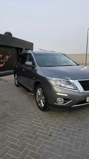 Nissan pathfinder 2016 gcc