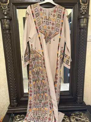 ملابس مقاس 44-46
