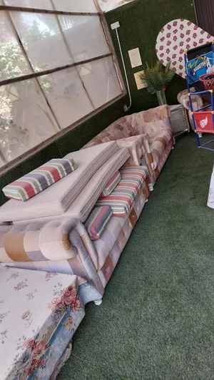 old sofa set but looking new