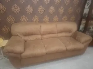 طقم كنبايات الدب أمريكي مع طاولة وسط