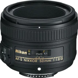 مطلوب عدسة كاميرا نيكون 50mm - AF-S مستعملة
