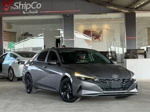 Elantra 2023 Hybrid clean title النترا
