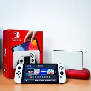Nintendo Switch OLED - Excellent Condition (PRO Controller sold seperately)
