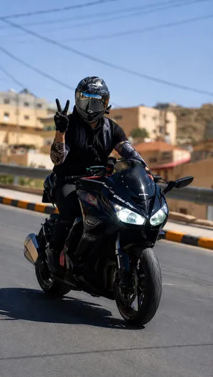 كوازاكي نينجاz1000sx