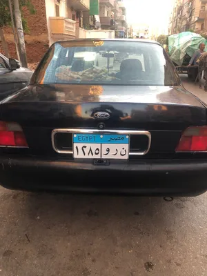 فورد اسكورت 1999