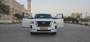 بلاتينيوم أعلى مواصفات مكينة الكبيره بدون حوادث ولاصبغ نهائي سيرفس وكاله المالك الاول جديدة جدا
