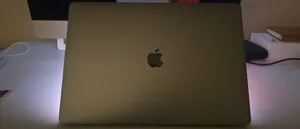 Macbook pro 32GB core i9 1TB in exclent condition