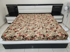 غرفة نوم بحالة جيدة للبيع 600 درهم سعر نهائي