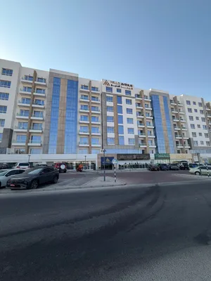Flat 2 bedroom in muscat hills hills avenue building  good view