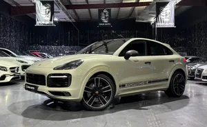 2023 Porsche cayenne GTS Coupe GCC Well maintained
