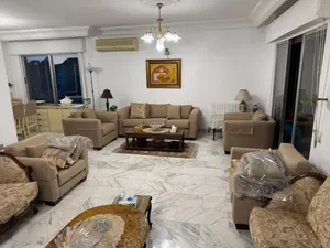 شقة للبيع الصويفية مفروشة الطابق الاول