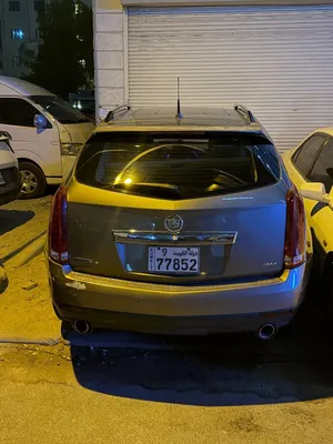 Used Cadillac SRX in Hawally