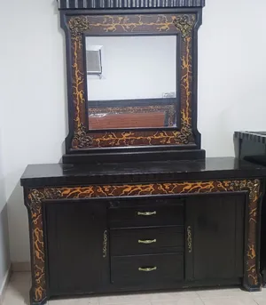 Bedroom set with Good quality