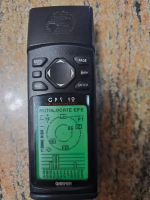 جهاز ماجلان الأسود gps 12 channel للبيع اقرأ الوصف مهم