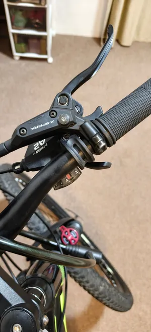 21 gear duke's bicycle with lock