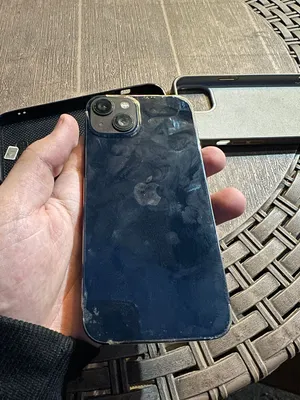 iPhone 13.