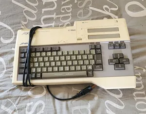 كمبيوتر صخر قديم شركة العالمية old computer msx170