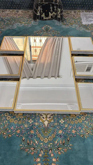 طاولات أرضية
