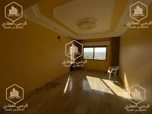شقة * فارغة * للايجار * ديلوكس * 200م * 3 نوم * الجاردنز