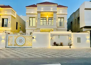 فيلا أول ساكن بالحليو 1 عجمان، 5 غرف ماستر، مجلس وصالتان، 7 حمامات، حوش ومطبخان، 120 ألف على 4 دفعات