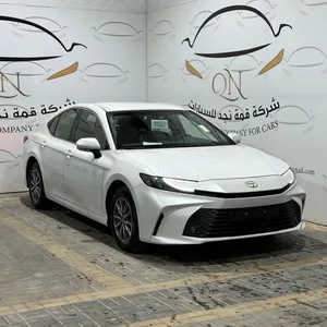 تويوتا كامري E استاندر بنزين جنوط 2026