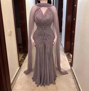 فساتين سواريه وسهره وارد استراليا