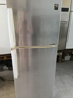 بحالة ممتازة