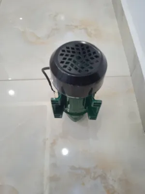 بومبة مياه نصف حصان