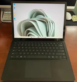 Microsoft Surface Laptop 4 - i7 16Gb -512Gb Elegance Meets Power