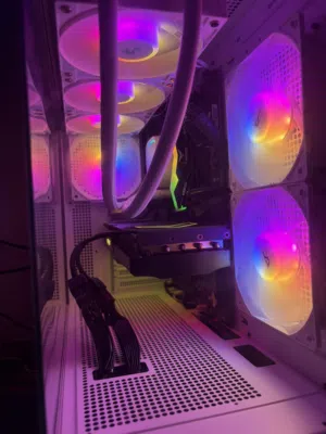 Gaming PC  RTX 5070  Intel Core     Very clean i9-14900K  32GB DDR5