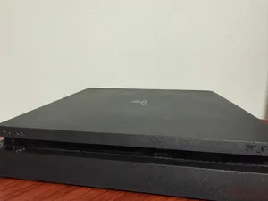 PS4 jailbreak (13.52 GoldHen) 1TB ومعها كم لعبة