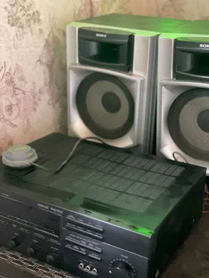 ستيريو أصلي مع سماعات سوني للبيع (الرجاء الاتصال ع هذا الرقم ) 079898294