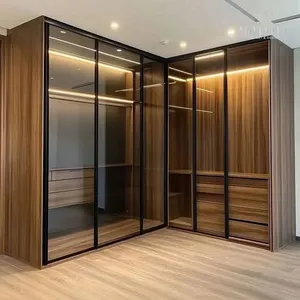 عرض شهر 10
