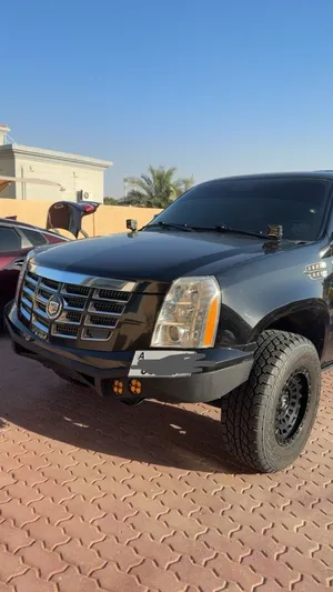Used Cadillac Escalade in Um Al Quwain