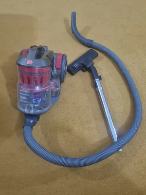 مكنسة كهربائية بحالة ممتازة