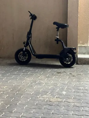 سكوتر للبيع يمشي 55 سرعته مستخدم 3 شهور او 4 استخدام نضيييف جدن مافي توصيل ولي له خاطر يكلمني خاص