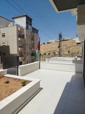 في أرقى مناطق ربوة عبدون شقة ارضية 150م تحت الإنشاء بتشطيبات راقية /ref 1492