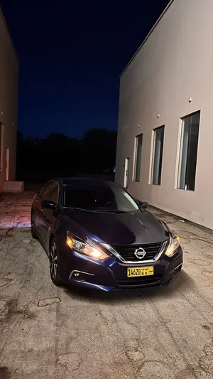 Used Nissan Altima in Al Batinah