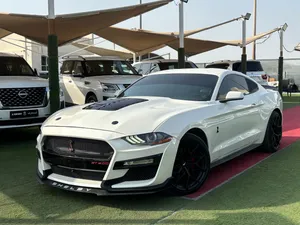 Ford mustang ecoboost premium facelifted Shelby 2017