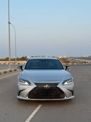 Used Lexus ES in Al Batinah