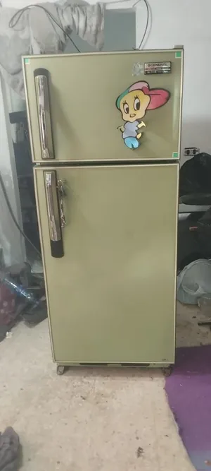 ثلاجه للبيع