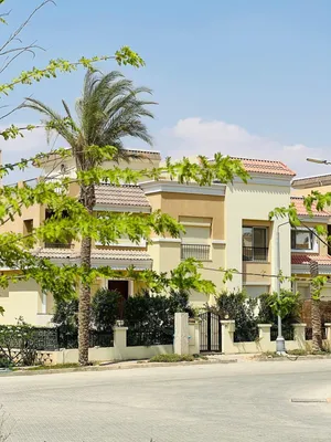 150 m2 3 Bedrooms Villa for Sale in Cairo New Cairo