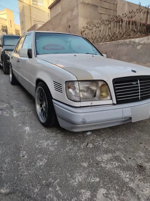 مرسيدس بطة E230