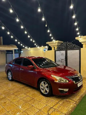 Nissan Altima S 2015  with mulkya 8 months/الملكية سارية لمدة 8 شهور