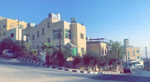فيلا بإطلاله مميزه بسعر مغري جداً