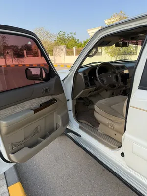 Used Nissan Patrol in Al Dakhiliya