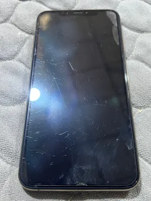 iPhone Xs Max جهاز نضيف للمراوس او البيع
