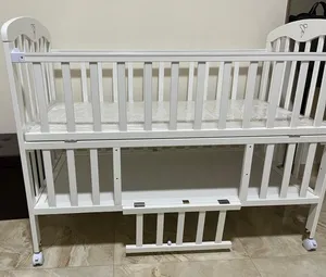 سرير اطفال home centre baby cot