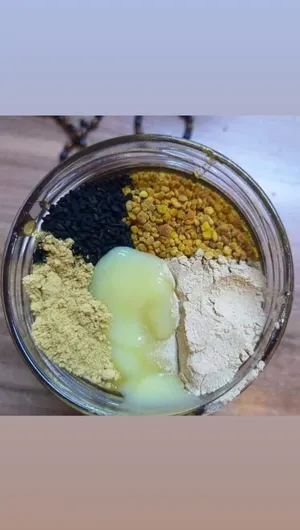 عسل الشوكيات الجبلي من مناحل وعسل رياض الجنة